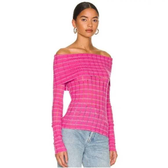 LAST ONE!! Snowbunny Girlfriend Ribbed Top by FREE PEOPLE NWT - Picture 2 of 3